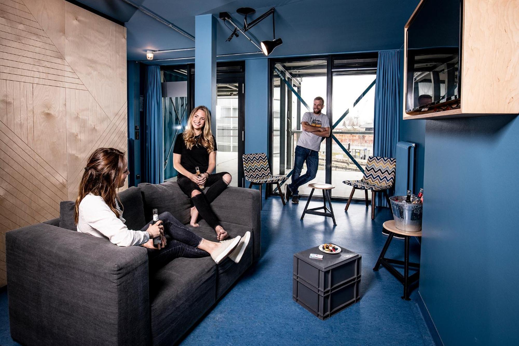 Dock Inn Hostel Warnemuende Rostock Bagian luar foto